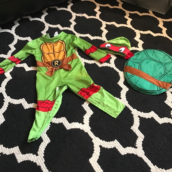 Baby ninja turtle costume!