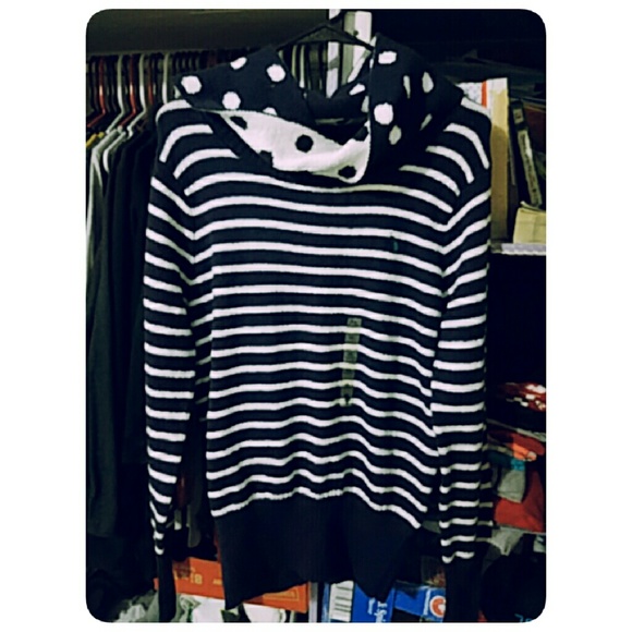 US POLO ASSN Women's Striped Sweater - Picture 1 of 3