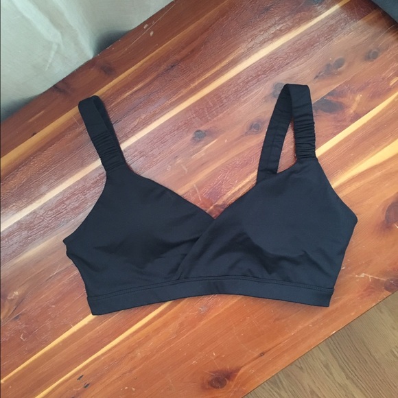Fabletics Bra (Black)