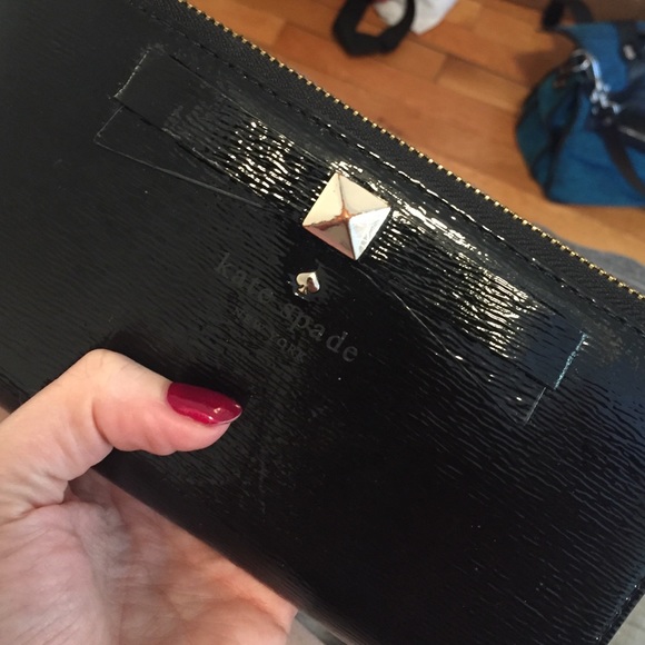Kate Spade patent leather continental wallet