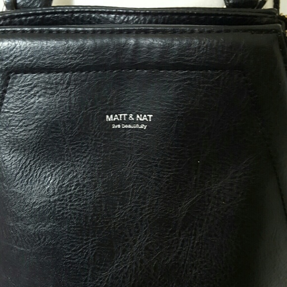 matt & nat Bags - Matt & Nat Lucy Crossbody Bag matt & nat Bags - Matt & Nat Lucy Crossbody Bag