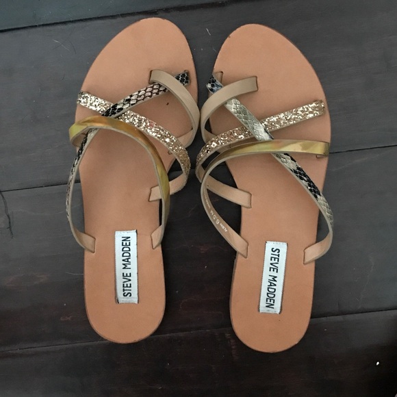 Steve Madden sandals✨