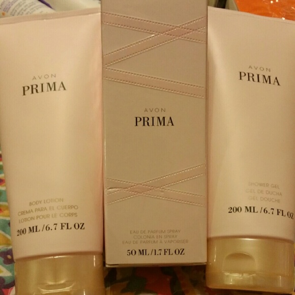 Avon Prima set