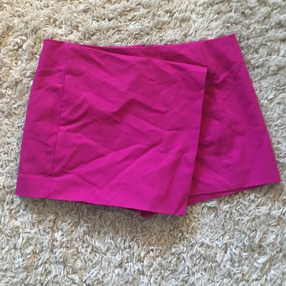 Skirt express perfect condition size 8