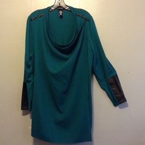 Woman's plus size sweater 1X 18/20 Catherine's