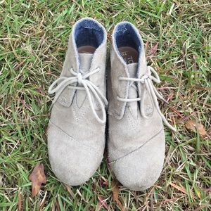 Toms booties-girls