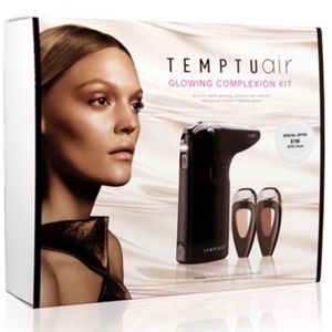 Temptu Air Glowing Complexion Kit