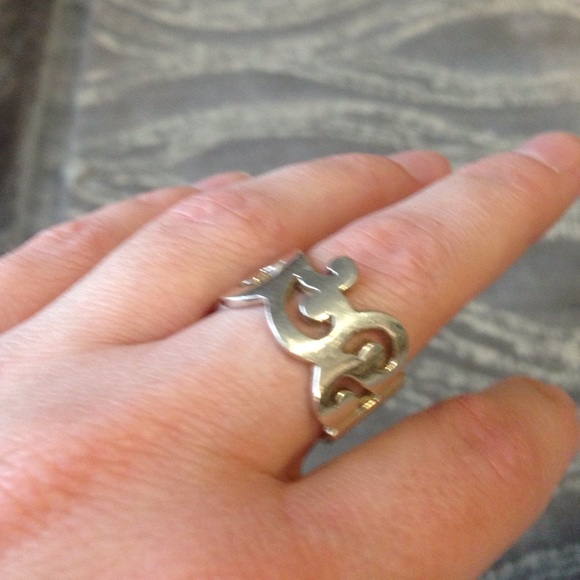Statement ring