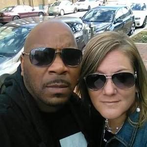 Meet your Posher, Earl