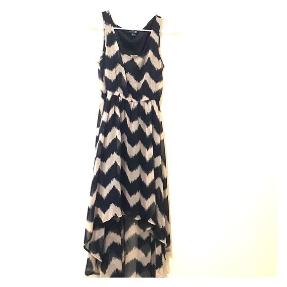 🎁HOLIDAY PRICE DROP 🎁F21 asymmetrical dress