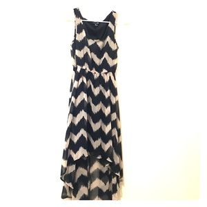 🎁HOLIDAY PRICE DROP 🎁F21 asymmetrical dress