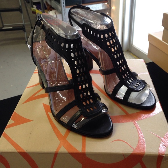 V-fala via spiga black heel open. Size 9m - Picture 1 of 4