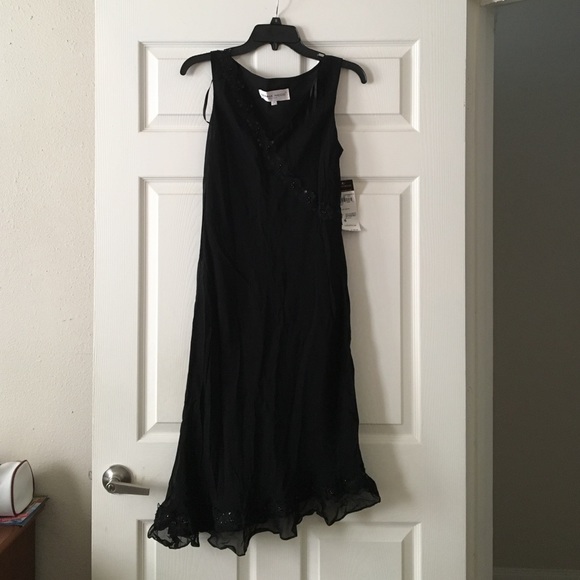 Donna Ricco Long Black Dress - Picture 4 of 4