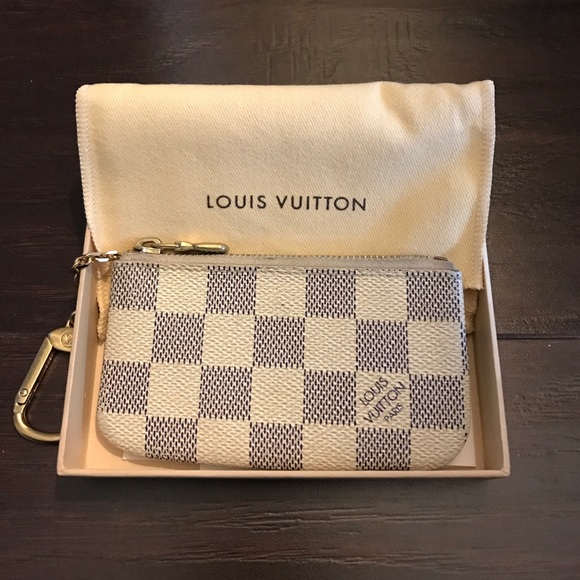 LV coin purse