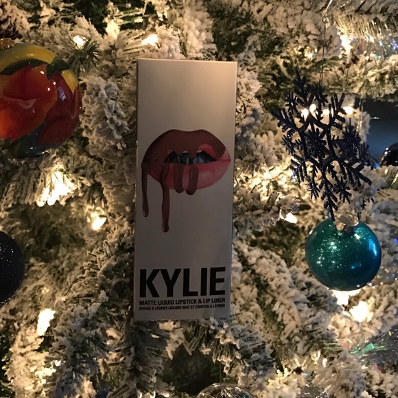 Kylie Lipkit Maliboo
