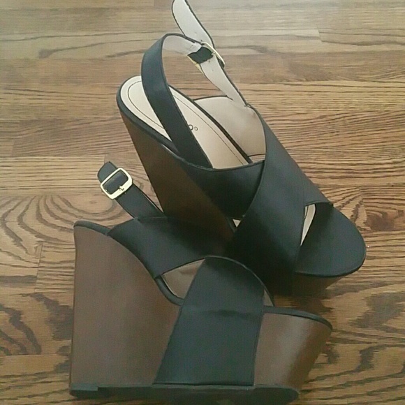 Wedges - Picture 3 of 3