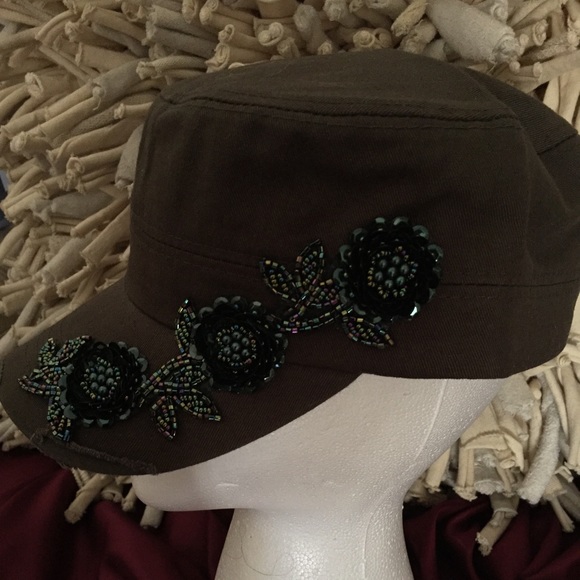 🌸VINTAGE DISTRESSED CADET BLACK HAT🌸