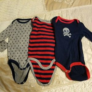 Set of 3 infant long-sleeved bodysuits, 6-9 months