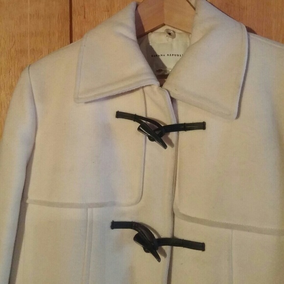 Banana Republic toggle coat - Picture 4 of 4