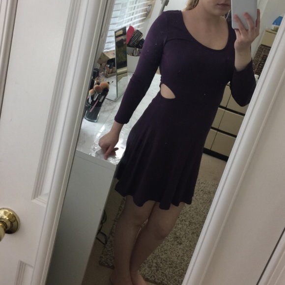 NWT CUTOUT FIT & FLARE DRESS