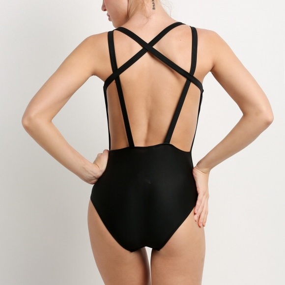 SALE👠LAST ONE❣STRAPPY BACK BATHING SUIT - Picture 3 of 4