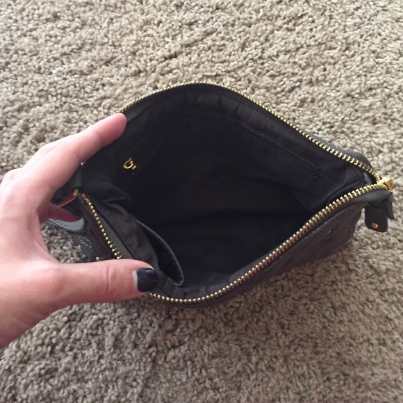 🎉SALE🎉NWOT gray studded clutch - Picture 3 of 3