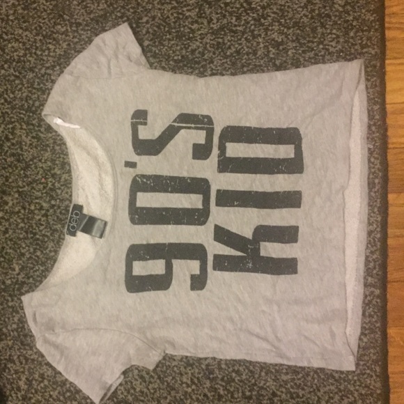 Graphic tee