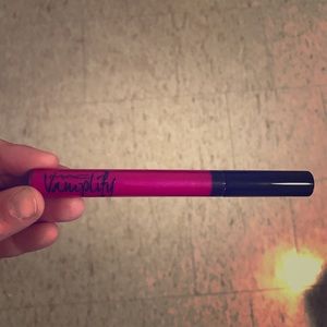 MAC Vamplfiy Lipcolor