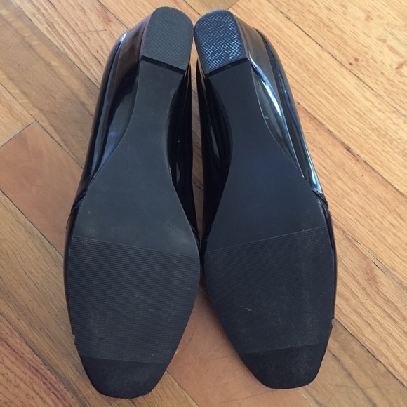 Black Women's Shoes - Statutes Professional Shoes - Picture 2 of 4