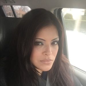 Meet your Posher, Dulce