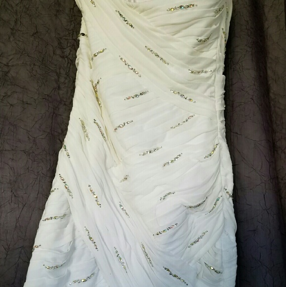 Dress - Picture 2 of 4