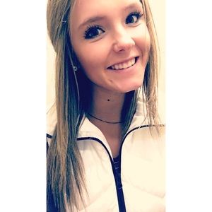 Meet your Posher, Mckenna