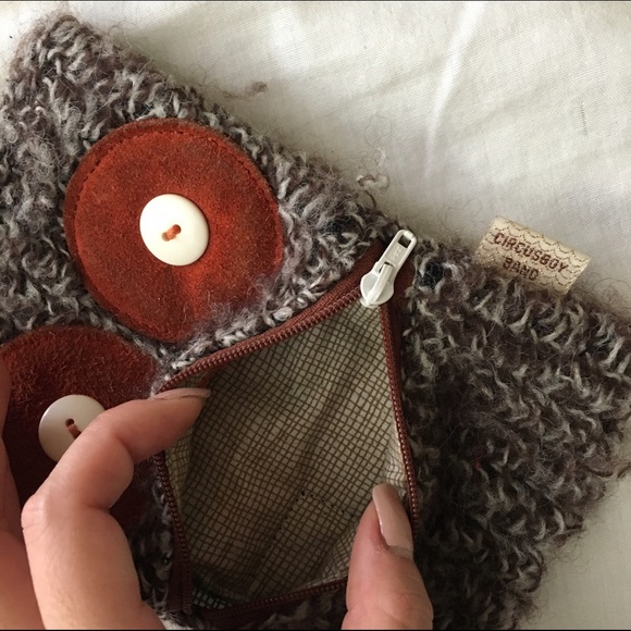 Cute pouch - Picture 3 of 3