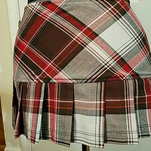 Forever 21 Plaid Pleated (VERY) Mini Skirt