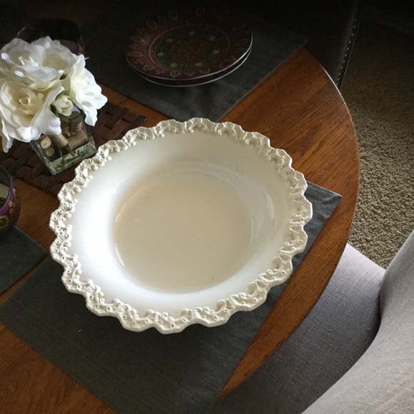 Neuwirth ceramic serving bowl Portuguese pottery - Picture 3 of 4