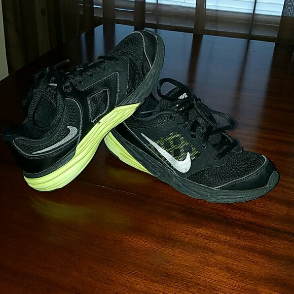 Boys Nikes