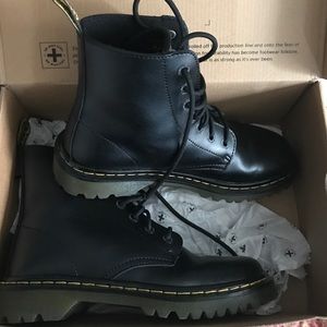 Black dr martens