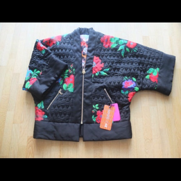 KENZO x H&M SOLD OUT REVERSIBLE KIMONO & FREE GIFT