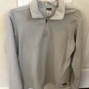 PATAGONIA FLEECE PULLOVER!