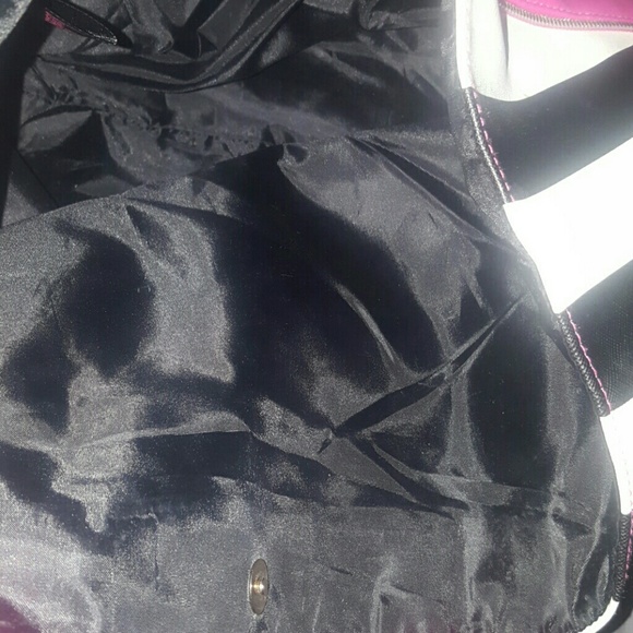 Gorgeous Juicy Couture tote! - Picture 2 of 3