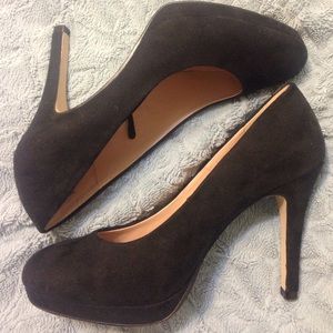 H&M Suede Pumps