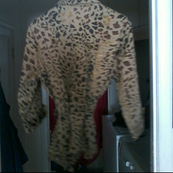 Shirt - Picture 2 of 2