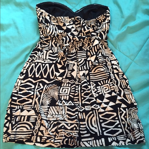 Dress - Picture 2 of 2
