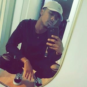 Meet your Posher, Chris