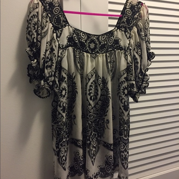 Peasant blouse