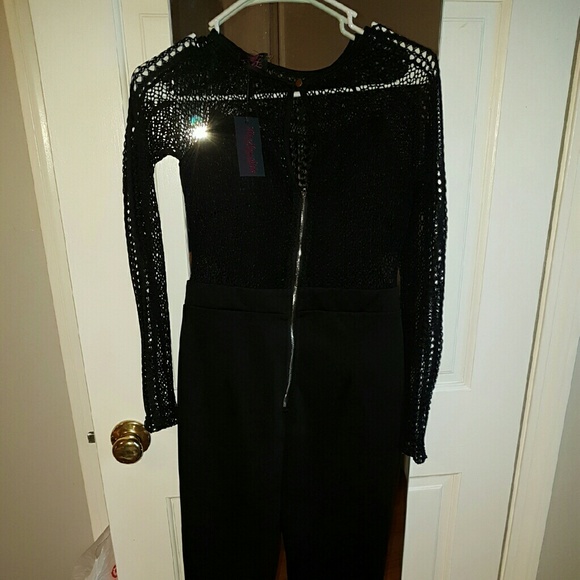 Jumpsuit - Picture 3 of 3
