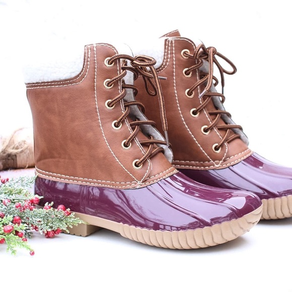 Wine Duck Boots - Picture 3 of 4