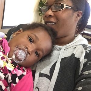 Meet your Posher, Angela