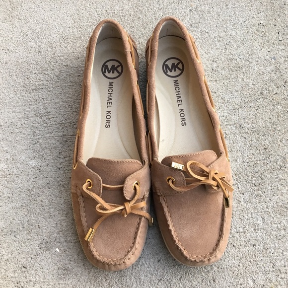 Super CUTE Michael Kors Shoes