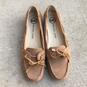 Super CUTE Michael Kors Shoes